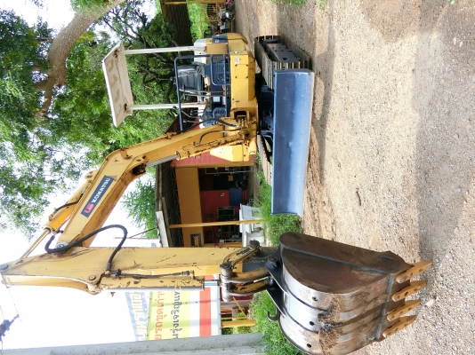 KOMATSU 30-6 ขนาดPC-30 <มีVDOชม>รถเก่านอกมีเอกสารอินวอย☎️ติดต่อ 085-5632278 <ราคาต่อรองได้>