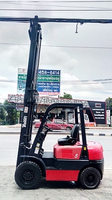 ขายรถยก 2.5 ตัน  เครื่องดีเซลอีซูซุ  เกียร์ออโต้  กระบอกคู่ เสาสูง 4 เมตร  ยางตันใหม่ พวงมาลัยเพาเว่อร์  สีเดิมจากนอก นำเข้าจากญี่ปุ่น ใช้งานได้ทันที ราคา220000