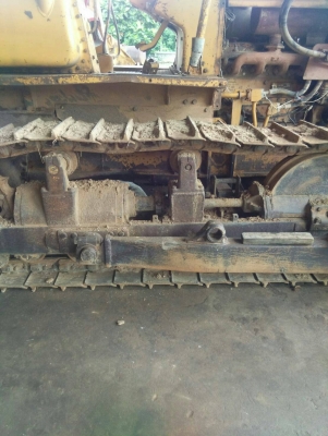 ขายรถแทรคเตอร์ KOMATSU D50A-16 มีวิ้นหลัง เอกสารเล่ม ราคา 295000