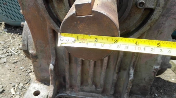 ** SOLD ** เหลือ 1 ตัว ** วอร์มเกียร์ทด CHENTA เบอร์ 225 ทด 1:30 (50rpm) พร้อมใช้งาน