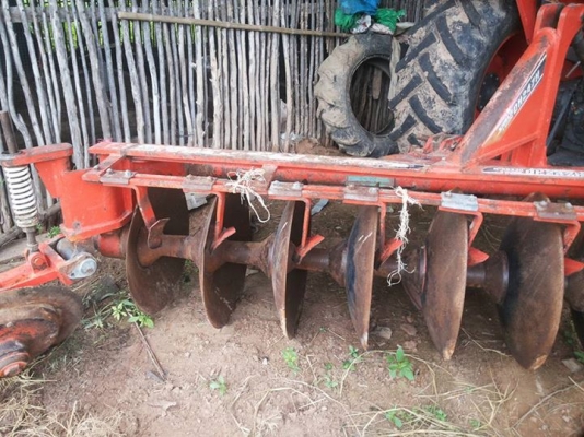 ขายตามสภาพ รถไถคูโบ้ต้า60แรงสภาพสวยใช้งานน้อยมีอุปกรณ์3ชิ้น ขายตามสภาพ รถไถคูโบ้ต้า60แรงสภาพสวยใช้งานน้อยมีอุปกรณ์3ชิ้น