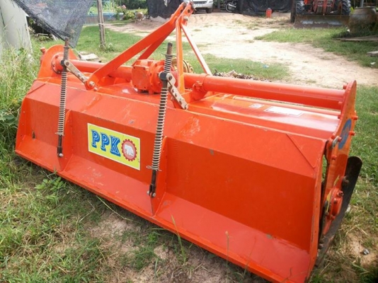 ขายตามสภาพ โรต้ารี2.20สภาพสวยยังใหม่อยู่ติดมากับรถไถ70คูโบต้า