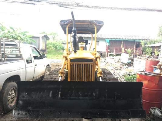 ขายแทร็กเตอร์D2-3P สภาพสวยพร้อมใช้งาน เครื่องดีช่วงล่างดี ใบแทร็กเต็ม ราคาต่อรองคุยกันได้ โทร 0616613023 แพรว