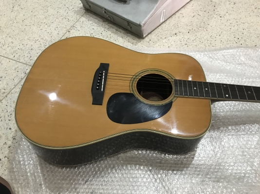 กีต้ารโปร่ง MORRIS W25 เก่าญี่ปุ่นเเท้สภาพตามรูป