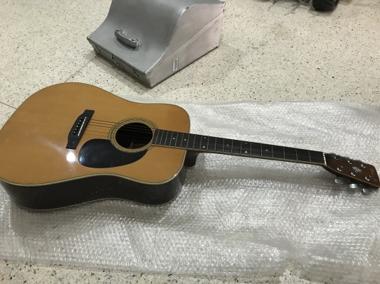 กีต้ารโปร่ง MORRIS W25 เก่าญี่ปุ่นเเท้สภาพตามรูป