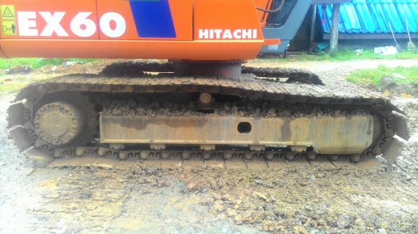 ขายรถแบคโฮ HITACHI EX60-2 เอกสารเล่ม ระบบไฟเต็ม ราคา 580000