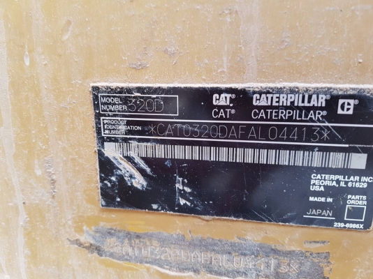 ขายรถแบคโฮ CAT 320 D JAPAN เอกสารเล่ม ไมล์ 12874 ชม.ราคา 1250000