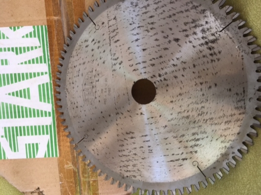 ใบเลื่อย HSSฟันคาร์ไบด์ ยี่ห้อStark  10-12"