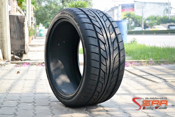 NITTO NT555 275/35ZR19 เส้นละ 4,500 บาทปี14