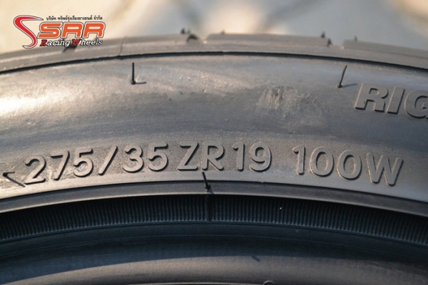 NITTO NT555 275/35ZR19 เส้นละ 4,500 บาทปี14 NITTO NT555 275/35ZR19 เส้นละ 4,500 บาทปี14