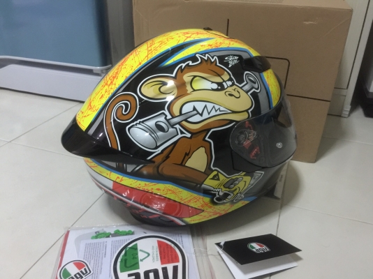ขายหมวกกันน๊อค AGV K3 (Size L ) ราคา 7,500 บาท ขายหมวกกันน๊อค AGV K3 (Size L ) ราคา 7,500 บาท