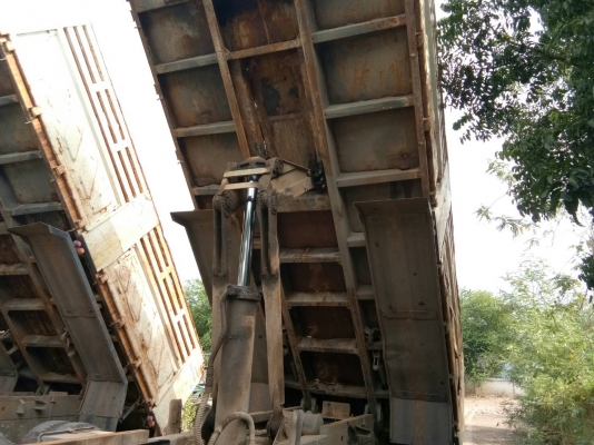 ขาย10ล้อสองเพลายูโรทรีเครื่อง240ปี56กระบะต้องเก็บขายตามสภาพราคาต่อรอง ขาย10ล้อสองเพลายูโรทรีเครื่อง240ปี56กระบะต้องเก็บขายตามสภาพราคาต่อรอง