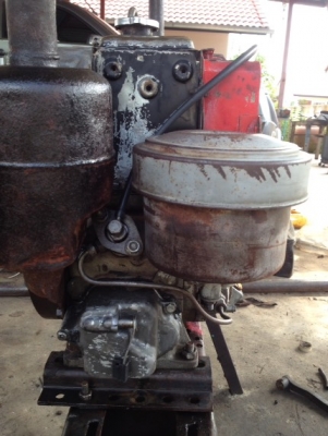 เครื่องยันม่า จ้าวพลัง 10.5 แรง  ขายถูก 5,500.-  095-6314517