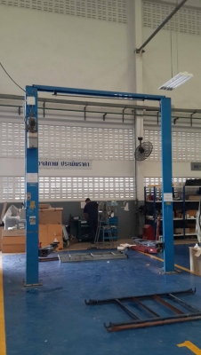 ขายลิฟท์ยกรถยนต์คานบน 2.5 ตัน มือสอง