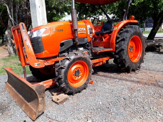 ขายรถไถL4708รถไร่ใบมีดผาล6พร้อมใช้ครับ