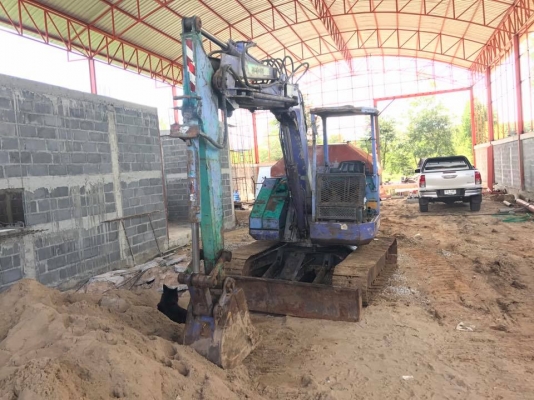 ขายด่วน KOMATSU 50UU-1 180,000 บาท ขายด่วน KOMATSU 50UU-1 180,000 บาท