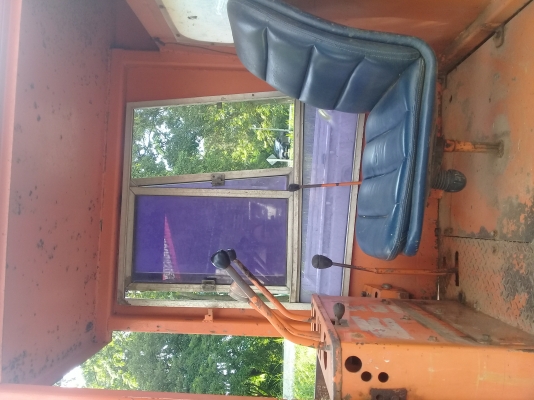 ขายด่วนรถแบคโฮเล็ก KOMATSU สภาพพร้อมใช้งาน