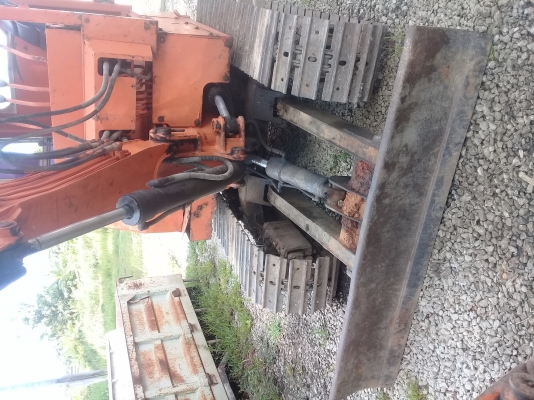 ขายด่วนรถแบคโฮเล็ก KOMATSU สภาพพร้อมใช้งาน