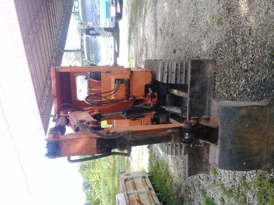 ขายด่วนรถแบคโฮเล็ก KOMATSU สภาพพร้อมใช้งาน