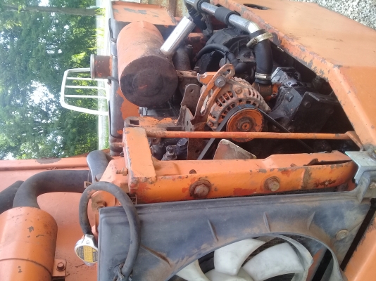 ขายด่วนรถแบคโฮเล็ก KOMATSU สภาพพร้อมใช้งาน