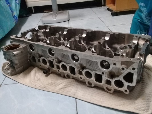 ฝาสูบ อิซูสุ  4่JK1