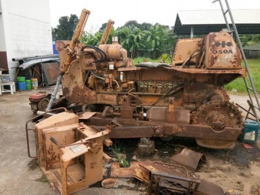 ขาย 175,000 บาท ซากรถแทรกเตอ  KOMATSU D50A-16 . ได้ 2 เครื่อง  เอกสารเล่มทะเบียน  รถอยู่ จ.ชัยภูมิ โทร&amp;ไอดีไลน์ 0610710295