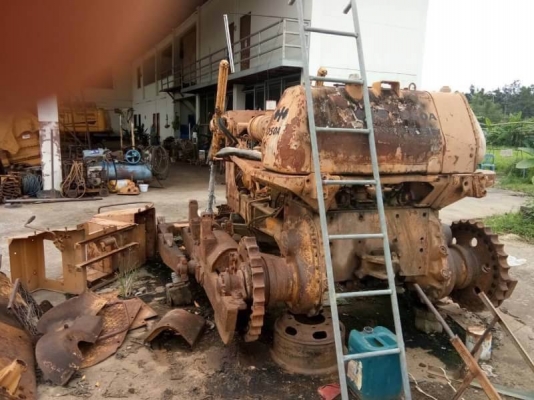 ขาย 175,000 บาท ซากรถแทรกเตอ  KOMATSU D50A-16 . ได้ 2 เครื่อง  เอกสารเล่มทะเบียน  รถอยู่ จ.ชัยภูมิ โทร&amp;ไอดีไลน์ 0610710295