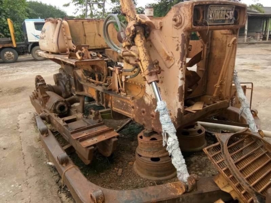 ขาย 175,000 บาท ซากรถแทรกเตอ  KOMATSU D50A-16 . ได้ 2 เครื่อง  เอกสารเล่มทะเบียน  รถอยู่ จ.ชัยภูมิ โทร&amp;ไอดีไลน์ 0610710295