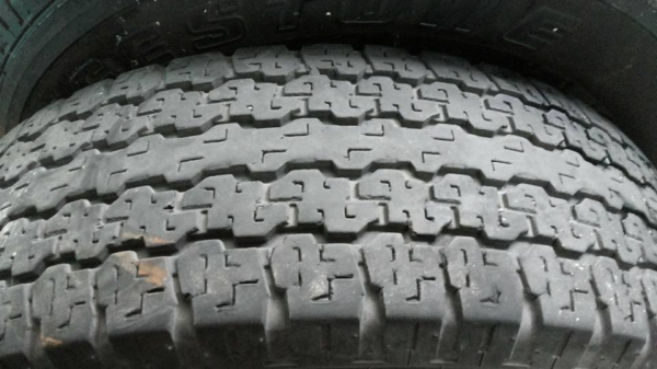 ยางมือ2 สภาพดี ยางมือ2 สภาพดี