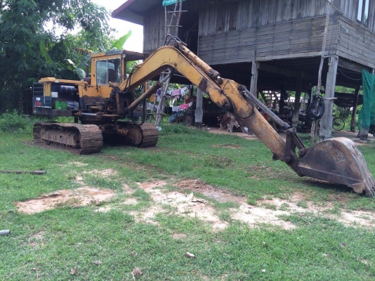 ขายแบคโฮ พร้อมใช้ KOMATSU PC60U-1 เครื่องดี ปั๊มดีเอวแน่น ขายแบคโฮ พร้อมใช้ KOMATSU PC60U-1 เครื่องดี ปั๊มดีเอวแน่น