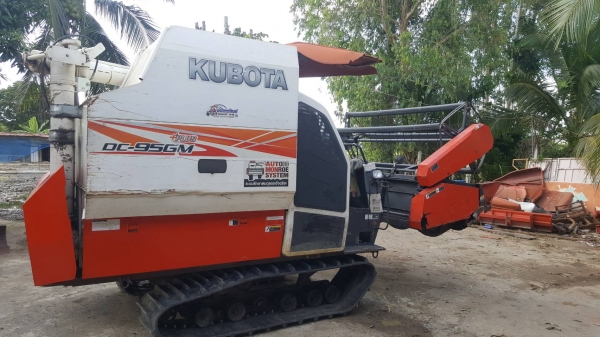 ขาย KUBOTA DC-95GMพลัส สภาพเดิมๆสีเดิมๆ 0906910337 -0900596150 ต้า
