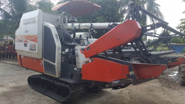 ขาย KUBOTA DC-95GMพลัส สภาพเดิมๆสีเดิมๆ 0906910337 -0900596150 ต้า