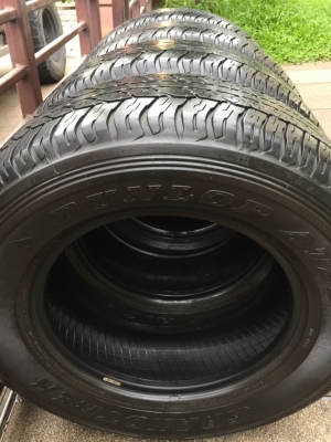 ยาง Dunlop 265 65 17 ปลายปี16 ดอกเต็ม ไม่มีปะ ใช้ยาว ราคาไม่แพง ยาง Dunlop 265 65 17 ปลายปี16 ดอกเต็ม ไม่มีปะ ใช้ยาว ราคาไม่แพง