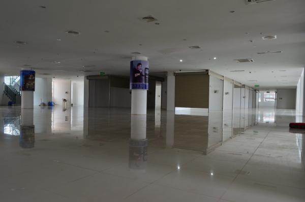 มีที่ให้เช่าในลาว ไปขายของด้วยกัน