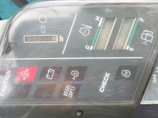 ขายรถขุด ยี่ห้อ: KOMATSU แบบ: PC30R-8  ราคา 400,000 บาท (ต่อรองได้) คอนโทนสั้นปั้มนิ้ว เครื่อง3สูบ สภาพเดิมๆจากญี่ปุ่น การใช้งาน3538ชม. รถเก่านอกแท้ญี่ปุ่น  มีเอกสารใบอินวอย ไม่เคยใช้งานในไทย100\% รถพร้อมใช้งาน สนใจติดต่อ :   โทร : 099-907-9273 กิ๊ฟ กมลชนก