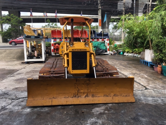 สินค้าฝากขาย - แทร็คเตอร์ Mitsubishi BD2F แทร็ค 70 เกียร์ตัด จากญี่ปุ่น ไม่เคยใช้งานในไทย