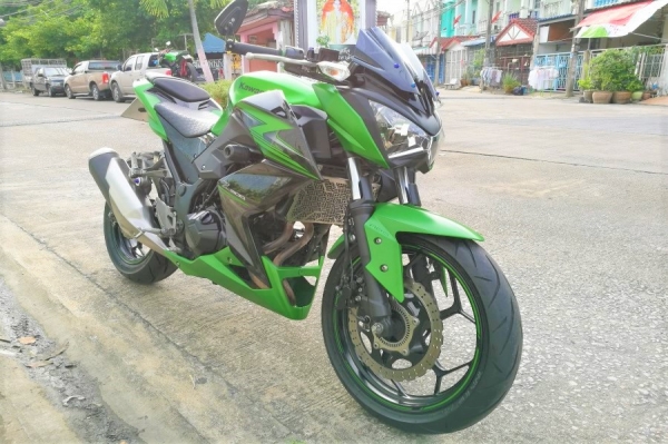 Z300 2015 รถบ้านแท้ เจ้าของคนเดียว มีของแต่ง รูดบัตรได้ Z300 2015 รถบ้านแท้ เจ้าของคนเดียว มีของแต่ง รูดบัตรได้