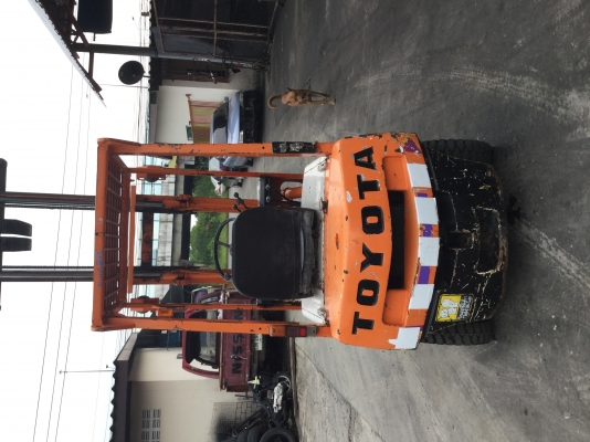 ขาย โตโยต้า รุ่น 3 เบนซิล เสา 3 เมตร