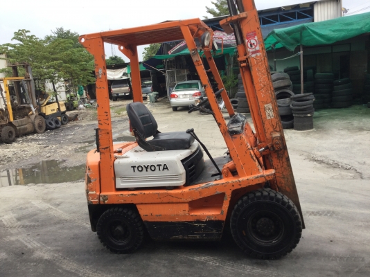 ขาย โตโยต้า รุ่น 3 เบนซิล เสา 3 เมตร