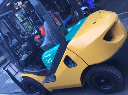 ขาย โคมะสุ 2.5 ตัน ดีเซล เสาทูฟรี 4.3 เมตร