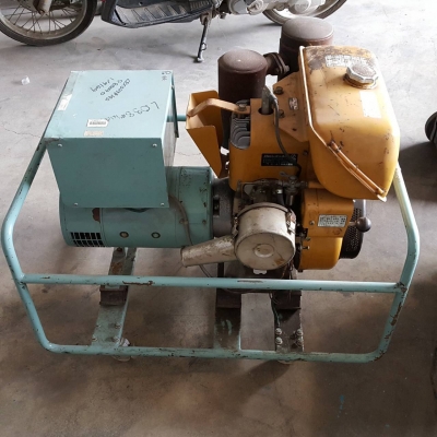 เครื่องปั่นไฟเก่าญี่ปุ่น 5kva เครื่องปั่นไฟเก่าญี่ปุ่น 5kva