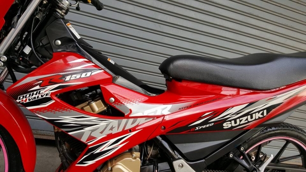 ขออนุญาตขาย Suzuki Raider New 150 วิ่งน้อย 7,XXX KM สตาร์ทมือ ฟรีค่าโอน ขออนุญาตขาย Suzuki Raider New 150 วิ่งน้อย 7,XXX KM สตาร์ทมือ ฟรีค่าโอน