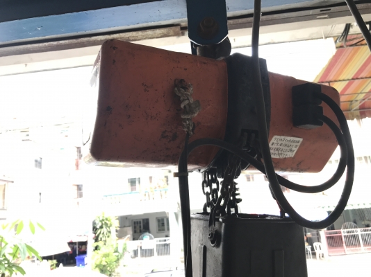 ขายรอกโซ่ไฟฟ้า Hitachi 1ton. Made in Japan เก่าญี่ปุ่น พร้อมหม้อแปลง สภาพสวยเดิมๆ วิ่งนิ่มเดิมๆ พร้อมใช้งาน