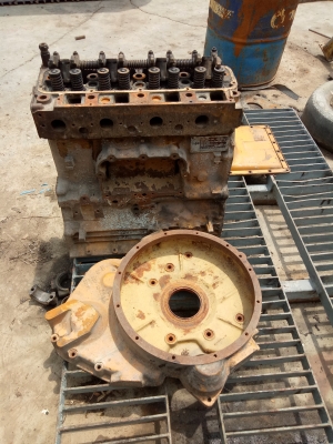 ขายอะไหล่เครื่อง 4สูบkomatsu510/โทร0810080063 ขายอะไหล่เครื่อง 4สูบkomatsu510/โทร0810080063