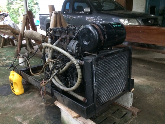 ขายเครื่องยนต์ด๊อซ 4 สูบเทอร์โบ พร้อมปั๊มไฮโดรลิกส์ DEUTZ BF4M 1011F Turbo ขายเครื่องยนต์ด๊อซ 4 สูบเทอร์โบ พร้อมปั๊มไฮโดรลิกส์ DEUTZ BF4M 1011F Turbo