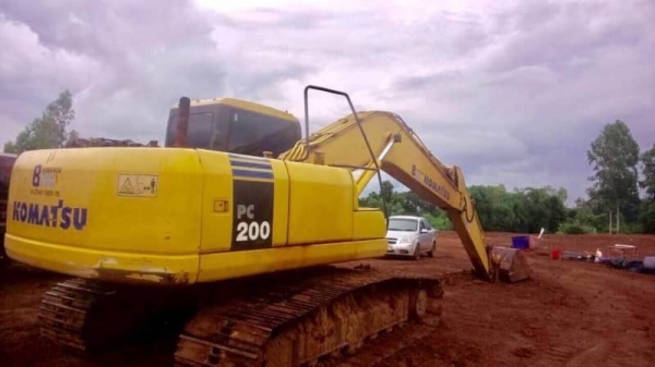 ขายด่วน PC200-7