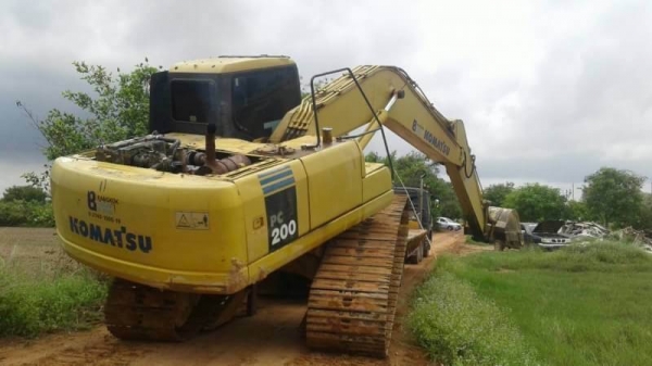 ขายด่วน PC200-7