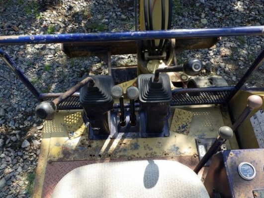 ขายKomatsu PC10-6 นำเข้า japan