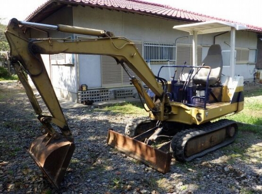 ขายKomatsu PC10-6 นำเข้า japan