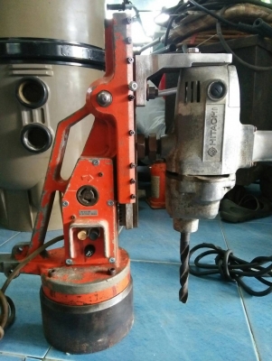 สว่านแม่เหล็ก HITACHI สภาพพร้อมใช้งาน สว่านแม่เหล็ก HITACHI สภาพพร้อมใช้งาน